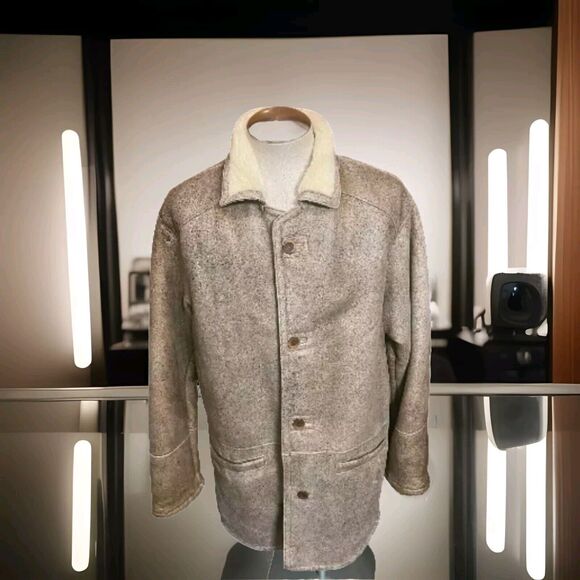 Crayon Shearling Leather Coat Jacket Size M (FITS XL)